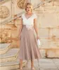 Simple Champagne Mother Of The Bride Dresses Blush Pink V Neck Chiffon Lace Appliques Beads Cap Sleeves Mid Calf Length Wedding Guest Gowns Plus Size