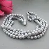Collana fatta a mano con 4 fili di perle coltivate d'acqua dolce colorate grigie da 7-8 mm, gioielli di moda da 51 cm