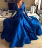 Royal Blue Side Split Evening Dresses 2020 V Neck Long Sleeves Lace Appliques Stain Formal Prom Party Gowns vestido de noite Custo279i