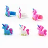 10pcs Arcobaleno Unicorno Decorazione per feste Unicornio Anello di gomma Decorazioni per feste di compleanno Bomboniere per bambini Forniture per decorazioni per baby shower