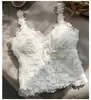 Nuovo design delle donne sexy 3D fiore che borda la cinghia di spaghetti del merletto della rappezzatura imbottita bustier maglia corta canotta canotte S M L