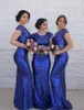 Sexig Royal Blue Rose Gold Sequins Bridesmaid Klänningar För Bröllop Juvel Neck Kortärmad Öppna Arabiska Maid of Honor Wedding Guest Goods