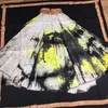 Stile completamente nuovo di buona qualità 100 Silk Stampa Skirt SCARPE SQUADERE Squadra per donne Dimensioni 130CM 130CM1407035