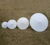 32 stks Bruiloft Bruiloft Parasols Witboek Paraplu 5 Diameter: 20,30,40,60,84cm Chinese Mini Craft Paraplu Bruiloft Gunst Decoratie