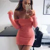 Short skirt, European and American fashion, long-sleeved long-sleeved long-sleeved women's one-word shoulder wool sexy dress