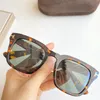 Новейший классический стиль F0751 Unisex Square Sunglasses UV400 50-23-145 Импортируемый планка Rim HD Градиентные линзы