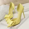 ZHENZHOU Pumps 2019 Modenschau süßer Bogen High Heels Stiletto High Heel flacher Mund spitze Seite Hohlschuhe Damen