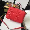 Luxury Real Leather Love Heart V Wave Pattern Tempon Designer Borse Designer con shopping per borse a tracolla a tracolla