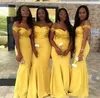 Chic jaune épaule robe de demoiselle d'honneur 2020 paillettes satin grande taille africaine filles noires robes de soirée pour le mariage en tant qu'invités demoiselle d'honneur