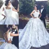 Luxury Dubai Ball Gown Bröllopsklänningar Beaded 3D Floral Appliqued Saudiarabien Lace Bridal Gowns Sweep Train Square Neck Chic Bröllopsklänning