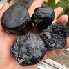 1 قطعة التورمالين الأسود الطبيعي الكريستال الأحجار الكريمة المقتنيات الخام روك عينة معدنية أحجار استشفاء ديكور المنزل T200117