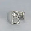 Silver Color Metal 26 lettre ouverts creux de doigt 2019 Empilement ajusté vintage large éloignement AZ Ring Women Jewelry13436519953168