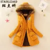 StainLizard Fahion女性冬コートカジュアルコットン赤いフード付きパーカー長い厚い女性女性服暖かい女性のジャケットCJT142