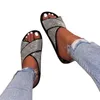 Mulheres Sandálias planas de verão Mulheres bling chinelas de mulheres sandálias de gladiadores sapatos de geléia feminino sandalia feminina