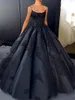 Qatar 2024 Backless aftonklänningar Bollklänningar Plus Size Lace Applicants Sexiga Prom Dresses Long Satin Formella svarta klänningar HY4044