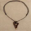 1Pc Cool Men Women's Jewelry Imitation Yak Bone Tooth Necklace White Teeth Lucky Mulet Pendant Gifts1234033