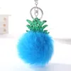 Puszyste Breloki Faux Fur Ball Pompom Brelok Kobiet Torba Wisiorek Charms Choinki Ananas Klucz Breloczkowy Breaket Breakret