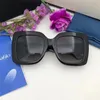 Brand designer Sunglasses Women Shiny Crystal Design Square Fashion Big Frame Sunglasses Lady Sun Glasses UV400 Lens with Retail case
