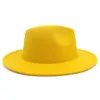 Fashion Yellow Blue Patchwork Wool Felt fedora hattar för män kvinnor 2 ton hatt olika färgklänning hatt panama jazz trilby cap206f