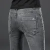 cinza Magro New Men Streetwear Vintage caber calças jeans masculino estilo simples algodão de alta qualidade Casual Hetero Denim calças CX200727