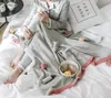 Ullkula filtar textil populära nätet rött bomull stickning filt nordiskt anpassat luftkonditionering säng omslag