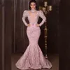 Rosa High Neck Long Sleeves Mermaid Prom Klänningar 2020 Full Lace Evening Dress Sweep Train Zipper Back Formal Gowns Vestidos de Gala