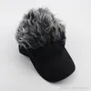 Berretti da baseball per capelli finti Strapback regolabile Parrucca divertente da donna per uomo Visiera parasole Cappelli per chemio Moda Regali unisex Colore caffè nero Commercio all'ingrosso