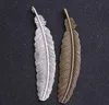 20pcs 21 * 104 milímetros de duas cores Feather plumagem Encantos Pingentes Bookmark para livros para DIY Jóias Fazendo Descobertas