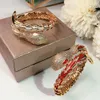 Pulsera de serpiente color Joyería clásica del partido de la manera para las mujeres Boda de oro Lujoso Serpiente de perforación completa Pulseras de tamaño abierto Envío gratis