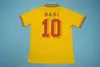 1994 Maglia da calcio retrò Romania Vinatge 10 HAGI 6 CHIRICHES 10 MAXIM Maglia da calcio sportiva traspirante rossa gialla Kit Nome personalizzato Numero