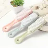 Gros plastique propre brosse multifonction vêtements chaussures brosse de nettoyage couleur bonbon doux brosses propres avec poignée suspendue DBC BH3943