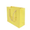 High End Custom Gold Hot Folion Logo Die Cut Handle Kleurrijke Papier Gift Bag met Lint Bow