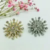 Broche de girasol con diamantes de imitación para mujer, broche de flor de cristal ostentoso, broche de solapa para traje, joyería de moda dorada y plateada