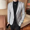 Stripe Blazer Men Slim Fit Casual Suit Jacket Korean Business Blazer Masculino Fashion Club Mémaiseur Vente Veste Costume Homme1235J