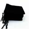 100pcs Velvet 5 7 Sacs-cadeaux de bijoux rouge noir