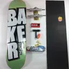 Skateboarding Skateboard Baker Pro Canadian Ahorn komplette Set von Skateboards mit allen Accessoires Deck Truck Rädern Gäste