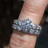 Vintage Smycken Par Ringar 925 Sterling Silver Round Cut Vit Topaz CZ Diamant Populära Promise Gemstones Kvinnor Bröllop Bröllop Ring Set