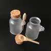 Contenitori di bottiglie di cosmetica in plastica glassata con tappo di sughero e cucchiaio da bagno per bagno in polvere bottiglie di imballaggio in polvere bottiglie Jar8300964