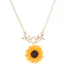 2020 Bohemian Fashion Creative Gold Sunflower Halsband Stud Örhängen Sätter Tillbehör Trendiga Daisy Smycken Gift för Kvinnor Flickor