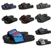 Toppkvalitet Lyx Tofflor Sommarmode Blommor brokad Gummi Bred Flat Slide Män Kvinnor Beach causal Sandaler Sneakers Flip Flops