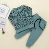 Ropa de diseñador para bebés, tops de leopardo para niñas, pantalones sólidos, conjuntos de 2 uds, conjuntos de manga larga para niños pequeños, ropa de boutique para bebés, 2 colores DW5606