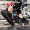 2019 Hombres Zapatos casuales Moda Transpirable Sneaker Hombres Ultraligero Niño Zapatos para caminar al aire libre Entrenador Zapatillas Chaussure Homme V6vw #