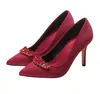 Модные вечерние туфли для вечеринок для женских женских высоких каблуков Дизайнерская свадебная обувь Sparkly Crystalls Satin Bridal Shoes, указанные на 7551369