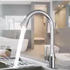 Levier unique en acier inoxydable 360 ​​° Rotation Cuisine Spout Maison d'eau froide robinet