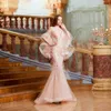 Nieuwe Designer Avondjurken Mermaid Prom Dress Roes Tulle Pailletten Applique Feather Custom Made Sweep Trein Feestjurk