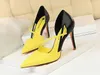 Sexig 3832 Summer Women High Heels 9,5 cm ihålig enkelhet Stiletto Sandaler Fashion Lady Mixed Color Party Shoes