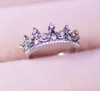 925 Silverplating 10st Classic Mosaic Crystal Crown Ring Högkvalitativ Hål Forefinger Tail Ring Silvery Crown Ring Size US5-US9