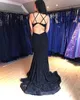 Sexig svart spets aftonklänning med broderi Deep V Neck Mermaid Long Prom Gown för speciella tillfällen skräddarsydda