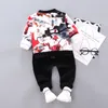 Ny höst baby flicka kläder barn pojkar bomulljacka t-shirt byxor 3st / sätter toddler mode kläder spädbarn barn taksuits