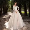Sexig V Neck Lace Ball Kappa 2022 Långärmade Bröllopsklänning Country Western Vintage Bridal Gowns Custom Made